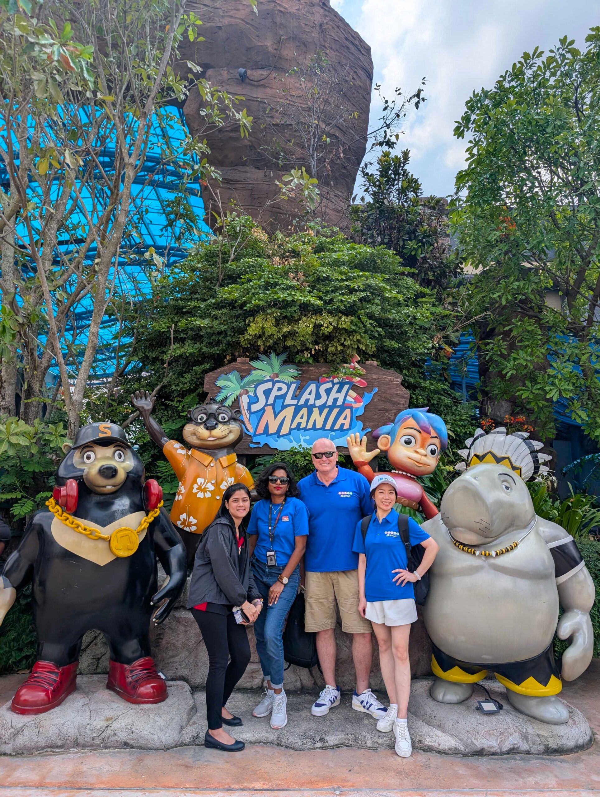 Avius & the SplashMania team