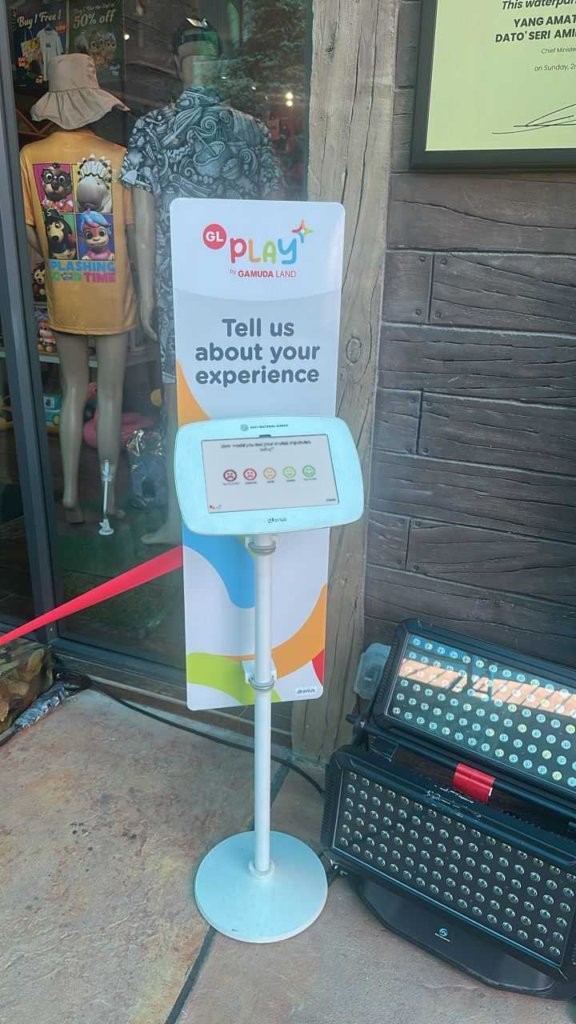 SplashMania kiosk